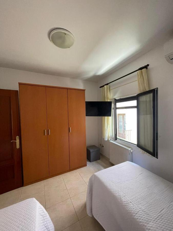 Apartament La Cova Peralada Exteriér fotografie